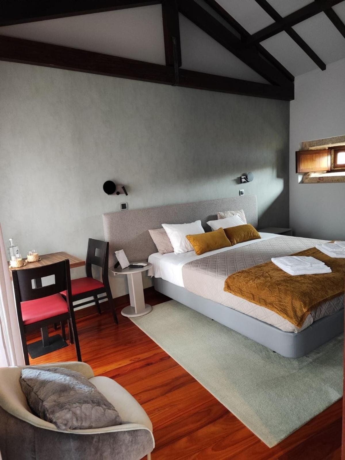 Quinta Do Esquilo - Hotel Rural Rendufe エクステリア 写真